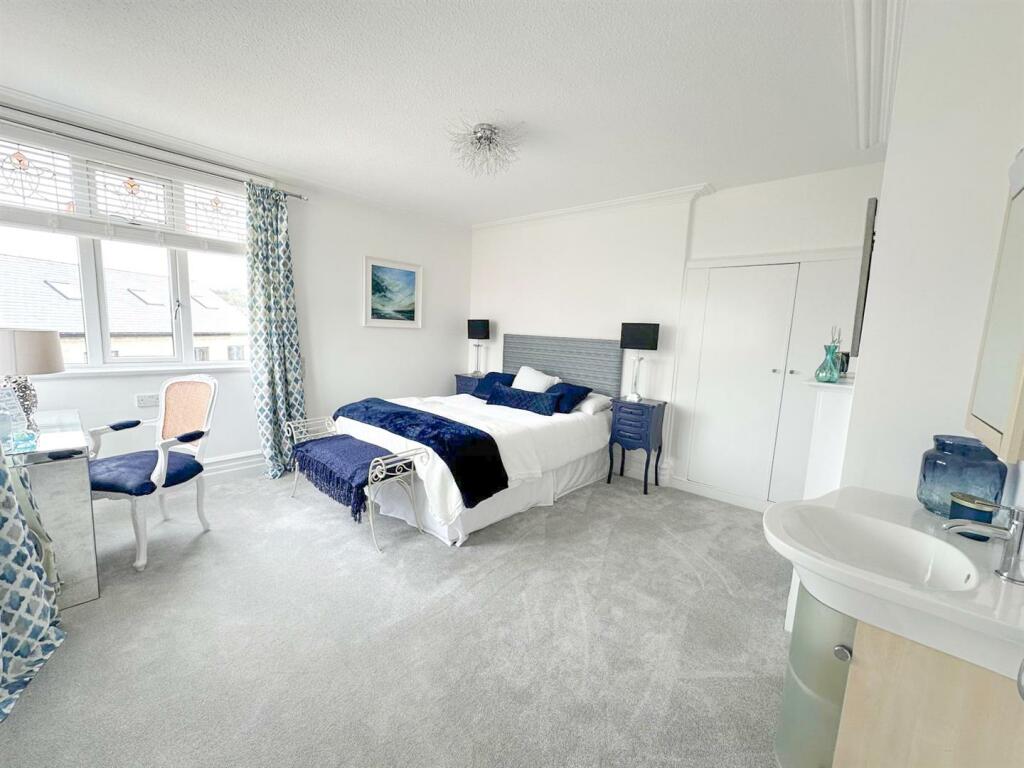 Additional image 23 of Park Road, Cross Hills,