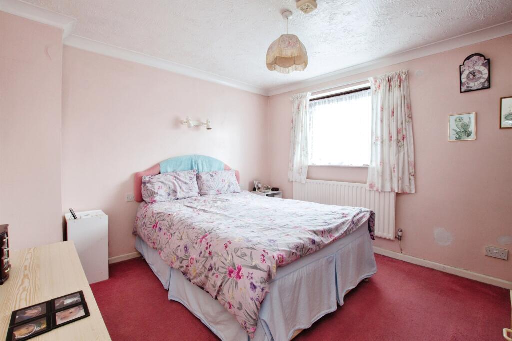 Additional image 5 of Plantagenet Crescent, Bournemouth