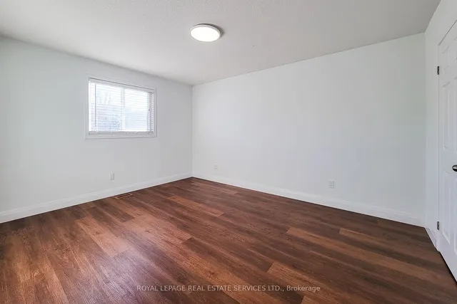 Additional image 23 of 381 Parkvale Dr