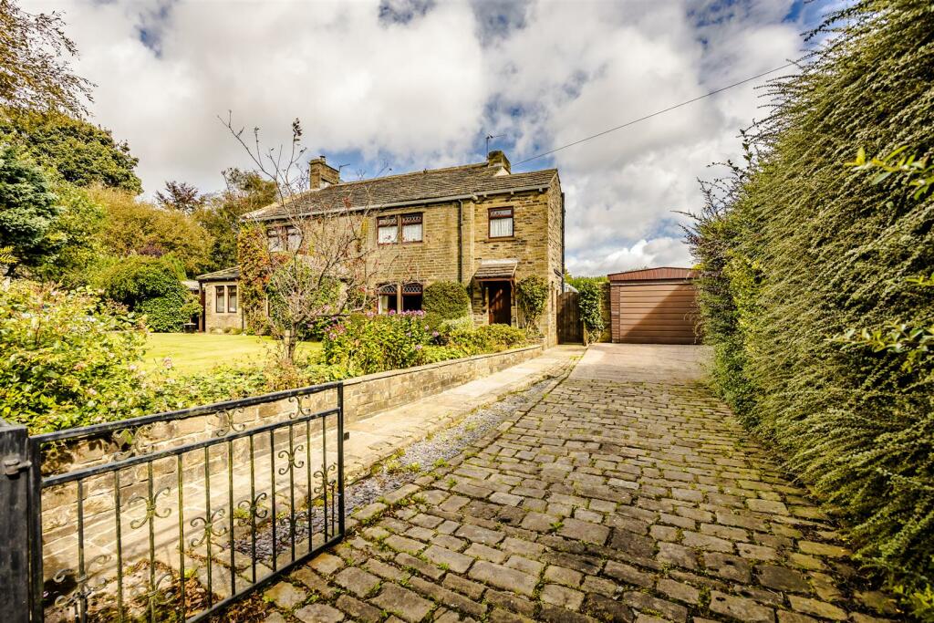 Additional image 22 of Russell Hall Lane, Queensbury, Bradford