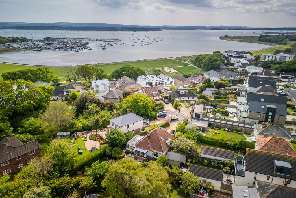 Additional image 5 of Castledene Crescent, Whitecliff, Poole, BH14