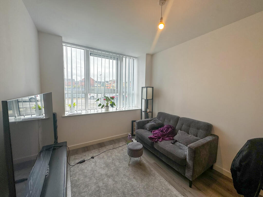 Additional image 13 of Card House, Bingley Road, Bradford, BD9 6FF