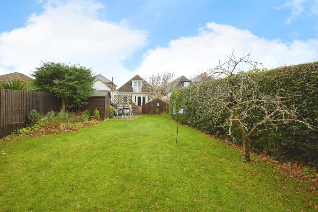 Additional image 8 of Redhill Drive, Bournemouth