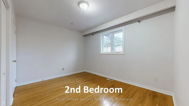 Additional image 15 of 19 Radford Dr