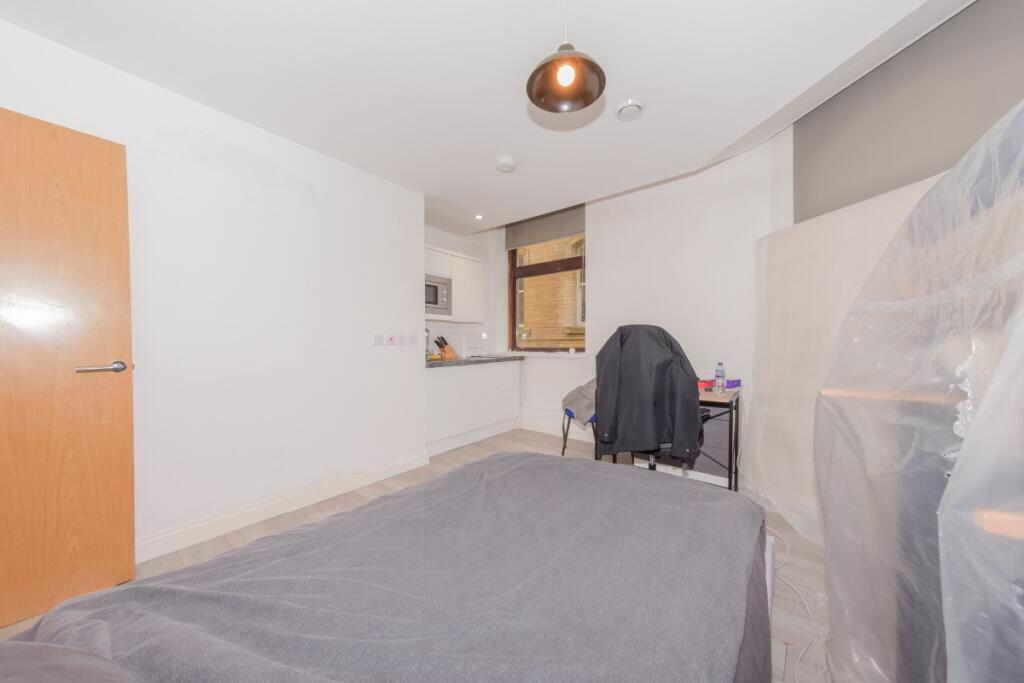 Additional image 3 of James Street, Bradford, West Yorkshire, BD1 3QG