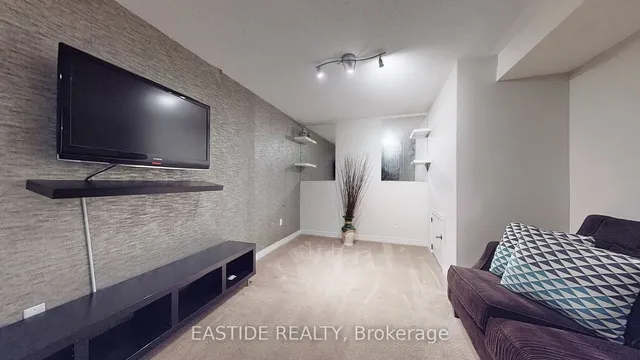 Additional image 32 of 4123 Shipp Dr