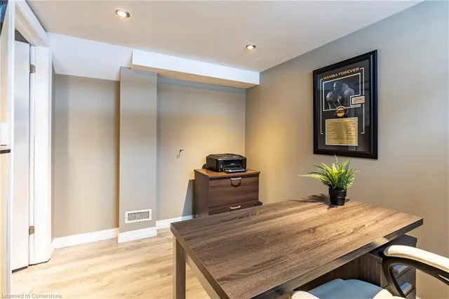 Additional image 41 of 31 Pinecrest Dr