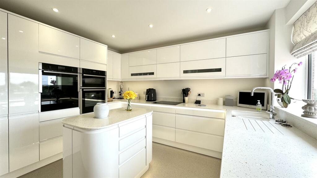 Additional image 17 of Western Road, Branksome Park