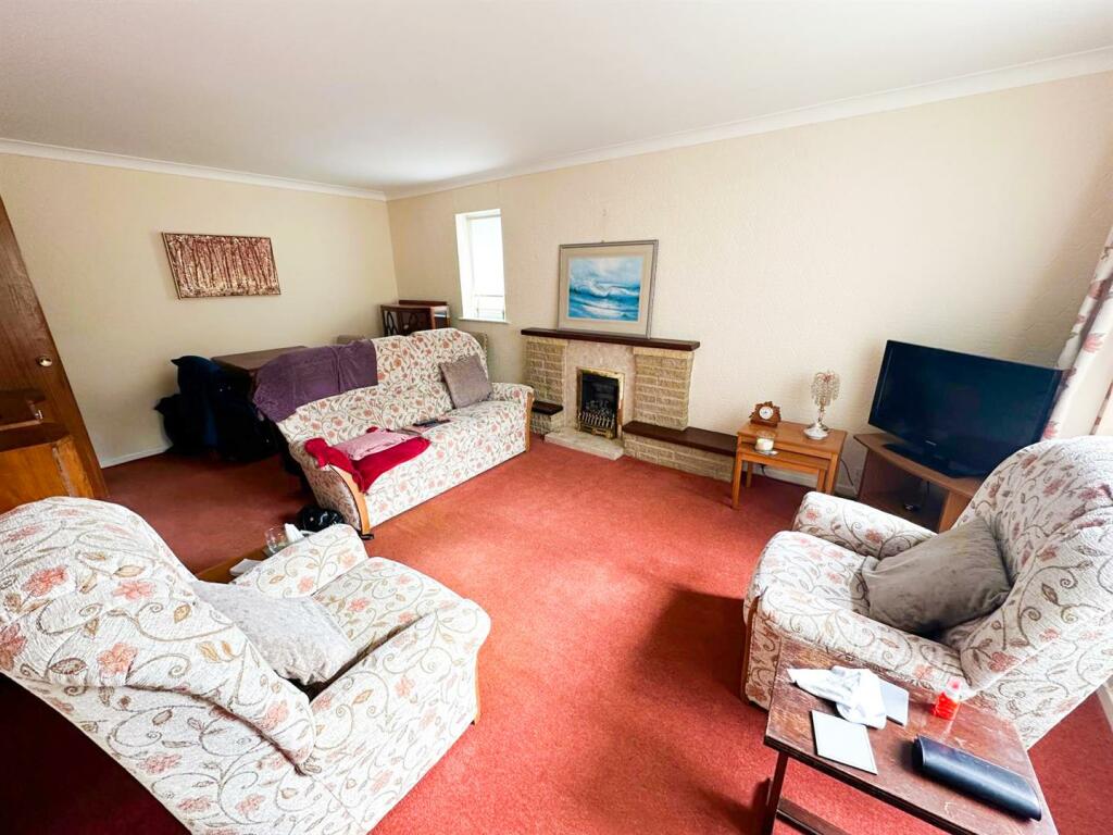 Additional image 3 of Cross Moor Close, Silsden