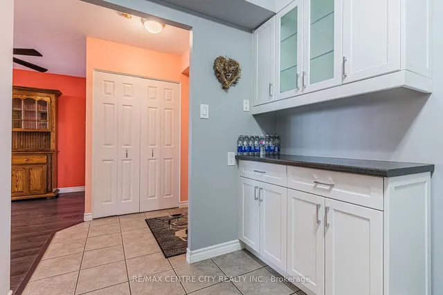 Additional image 12 of 3227 King St Unit 908