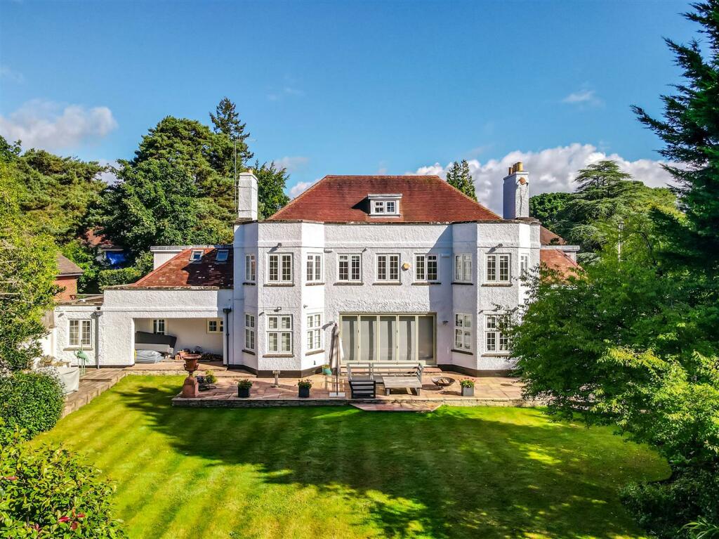 Additional image 21 of Lawrence Drive, Poole