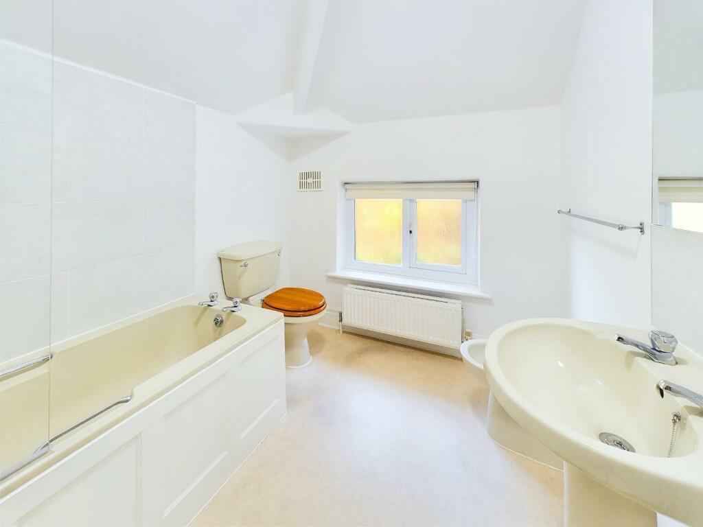 Additional image 13 of Spring Lane, Eldwick, Bingley