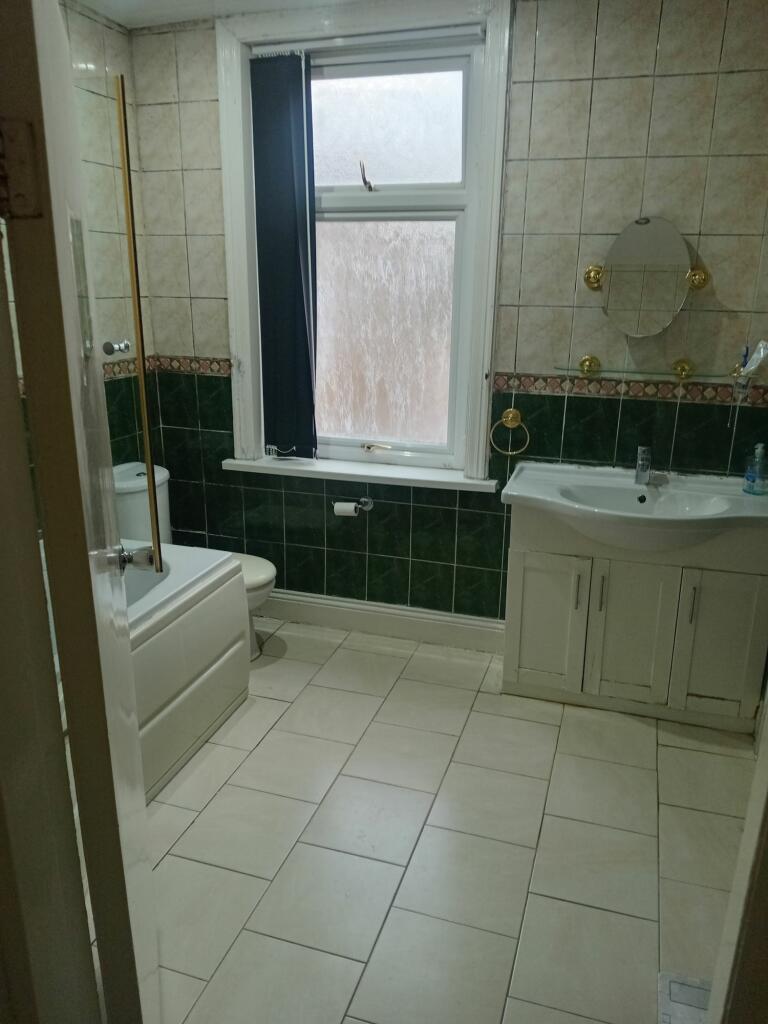 Additional image 12 of Ambleside Avenue, Bradford, West Yorkshire, BD9 5HX