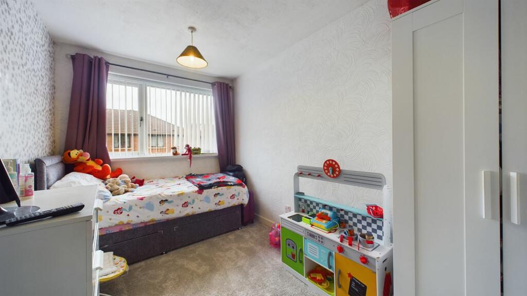 Additional image 10 of Fenby Grove, Bradford, BD4