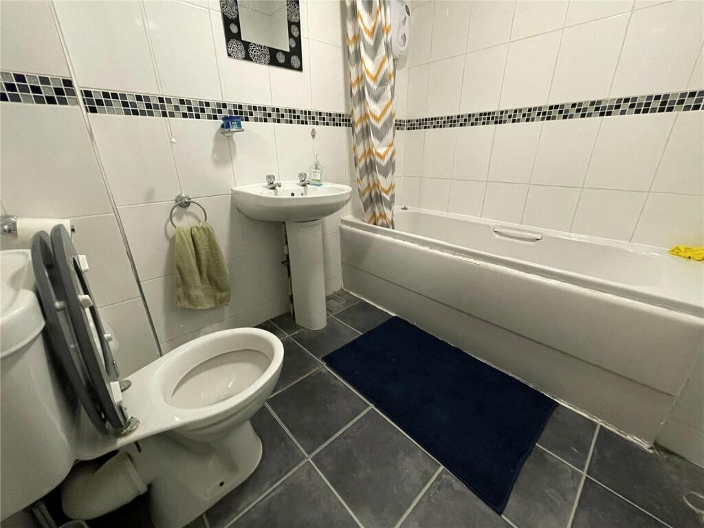 Additional image 15 of Cull Close, Poole, BH12