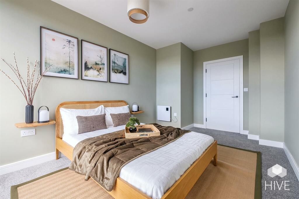 Additional image 11 of The Sloop, Commercial Road, Poole