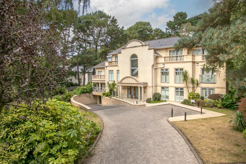 Lilliput Road, Poole