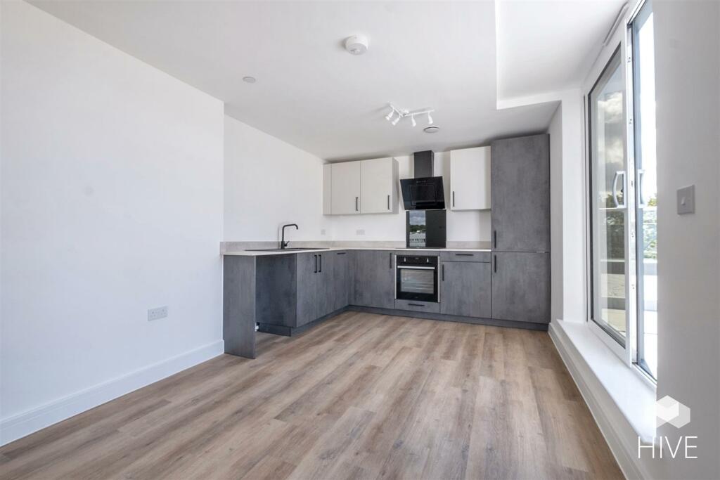 Additional image 7 of The Sloop, Commercial Road, Poole