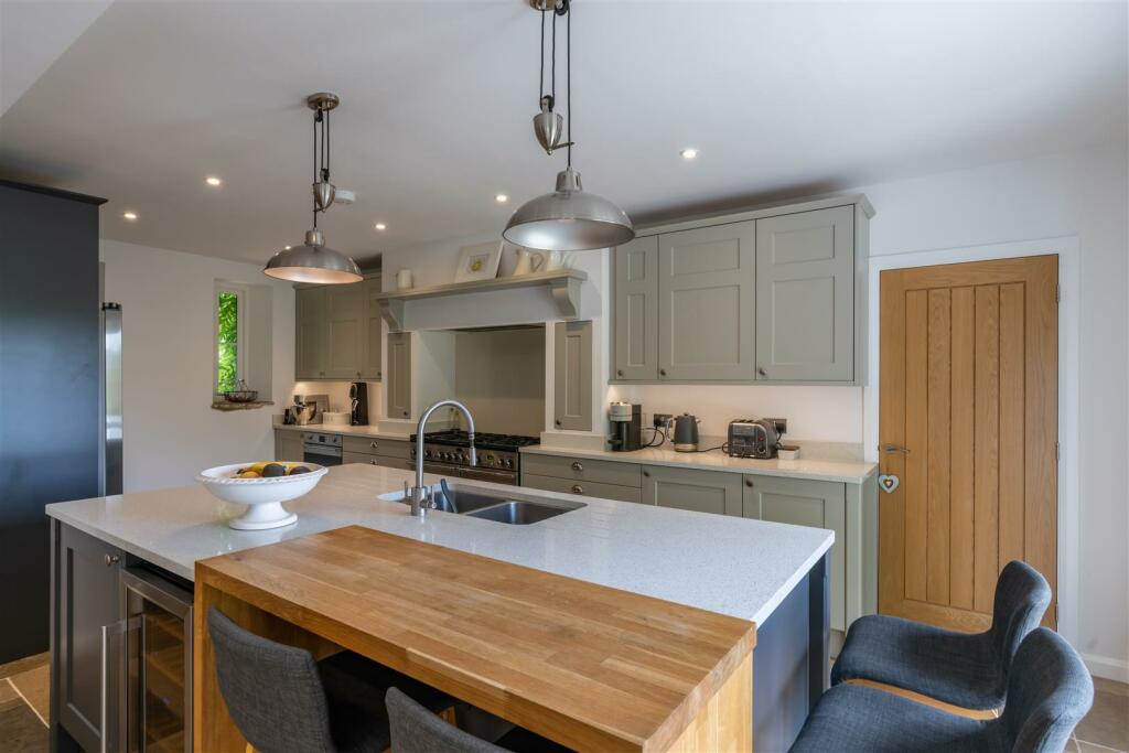 Additional image 7 of Loop Farm Road, Lytchett Matravers