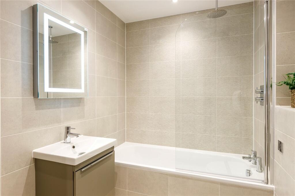 Additional image 9 of 40 Vespasian, East Quay Road, Poole, Dorset, BH15