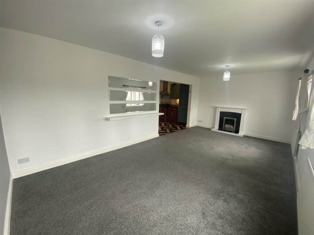 Additional image 3 of Carr Lane