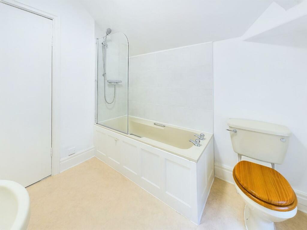 Additional image 14 of Spring Lane, Eldwick, Bingley