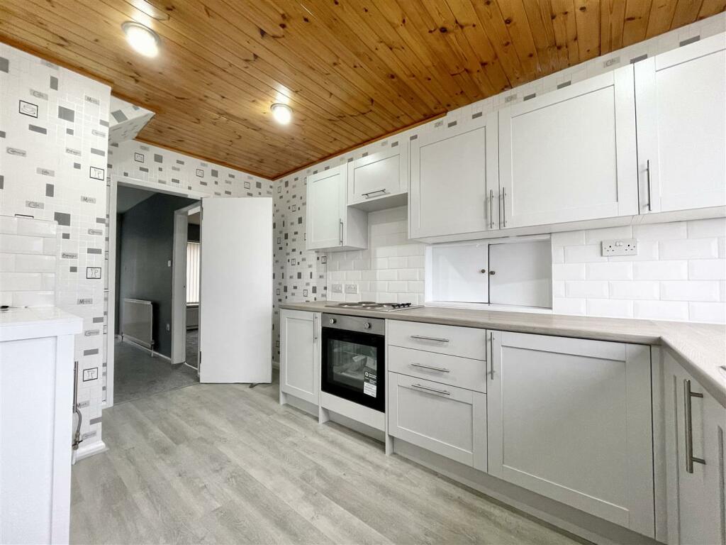 Additional image 6 of Sapgate Lane, Thornton, Bradford