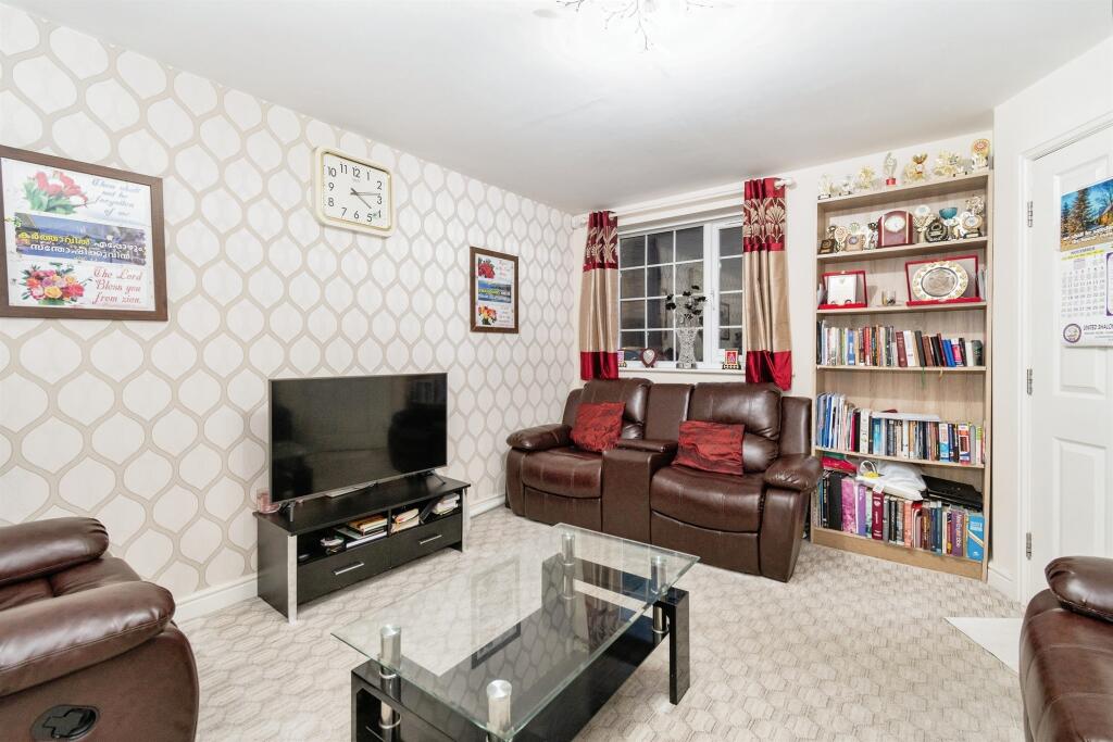 Additional image 3 of Lingwood Gardens, Bradford