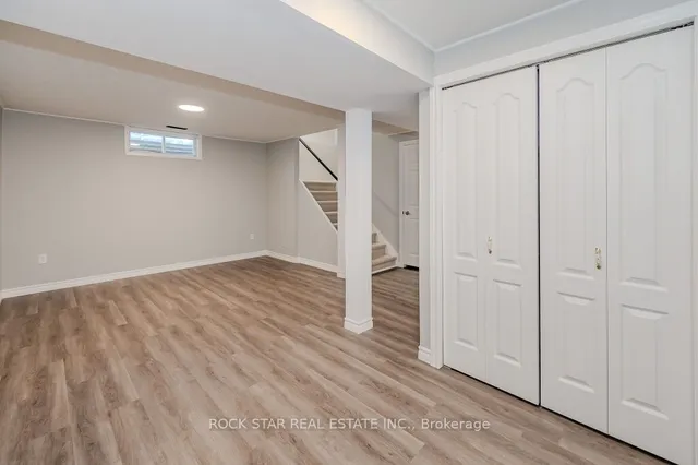 Additional image 22 of 55 West Acres Cres