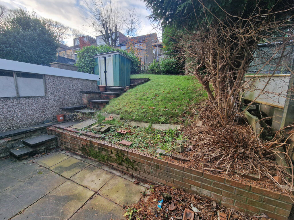 Additional image 24 of Highlands Grove, Bradford, West Yorkshire, BD7