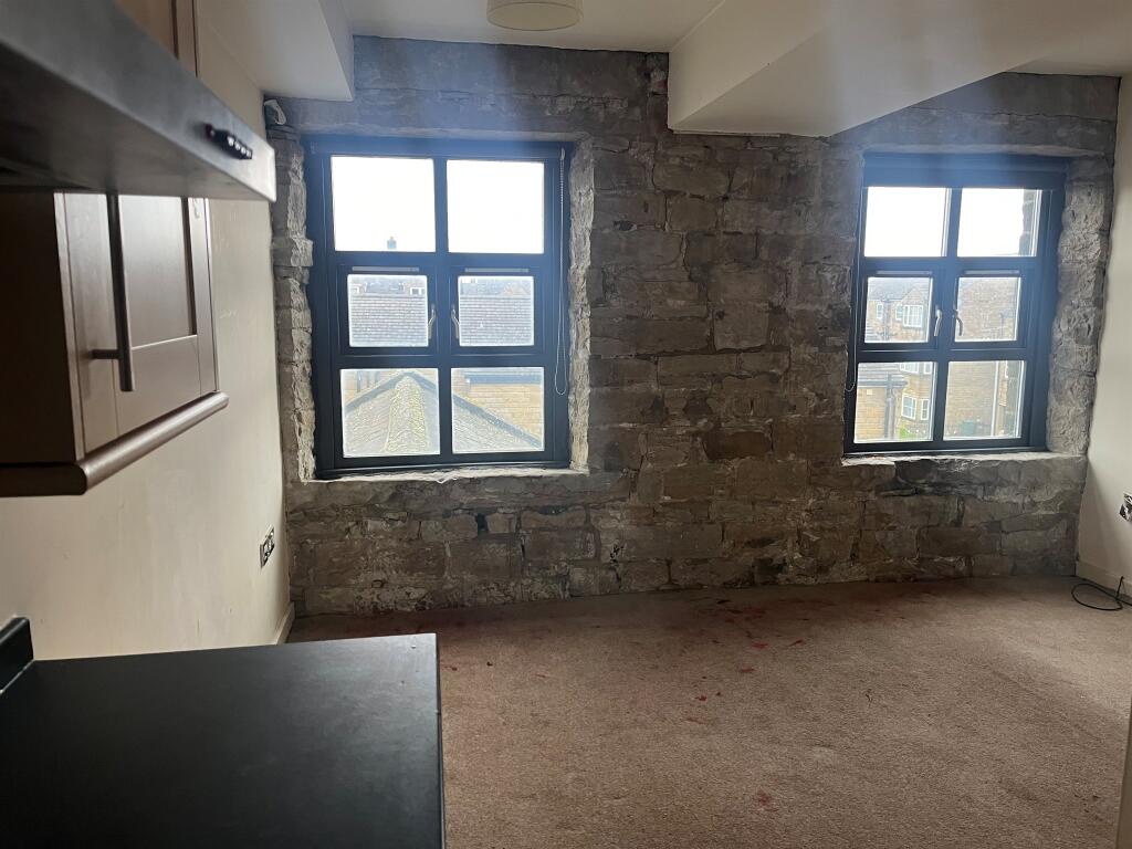 Additional image 6 of Highgate Mill Fold, Queensbury, Bradford