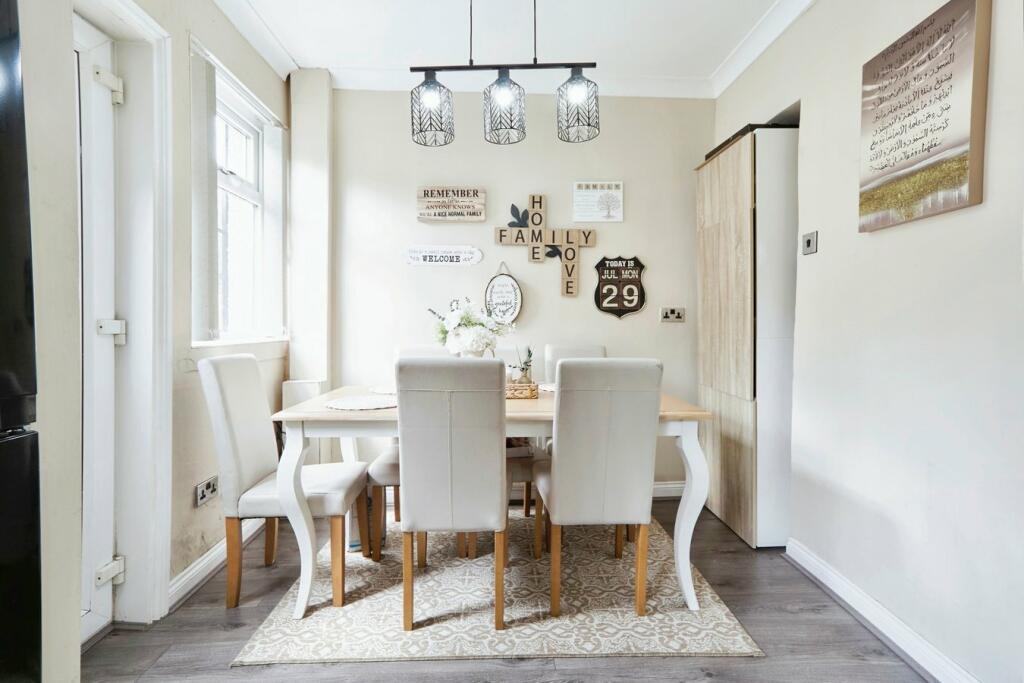 Additional image 8 of Moore Avenue, Bradford, BD7