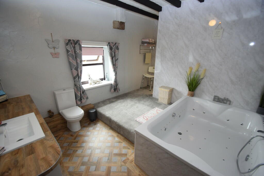 Additional image 27 of Larkfield, Riddlesden