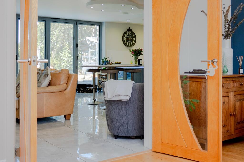 Additional image 19 of Canford Cliffs Avenue, , Bournemouth