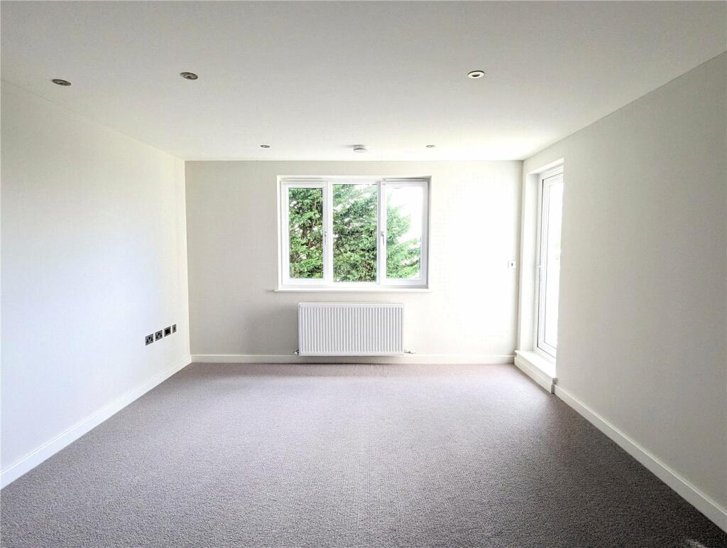 Additional image 3 of Delhi Close, Poole, BH14