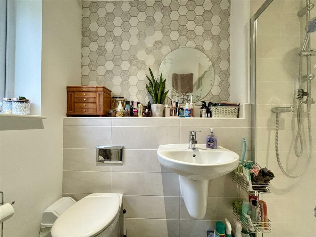 Additional image 10 of Harrowins Farm Drive, Queensbury, Bradford, BD