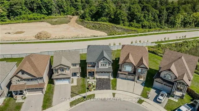 Additional image 38 of 51 Newcastle Crt