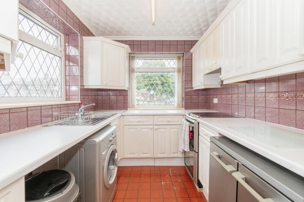 Additional image 4 of Tyersal Lane, Bradford, BD4