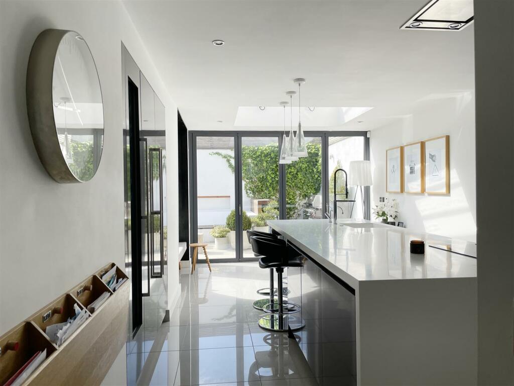 Additional image 13 of Westfield House, Whitehall Road, Wyke, BD12 9DP