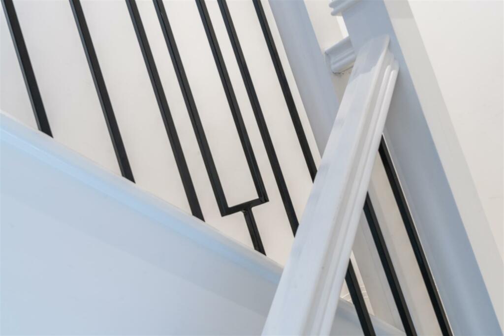 Additional image 10 of Lilliput Road, Lilliput