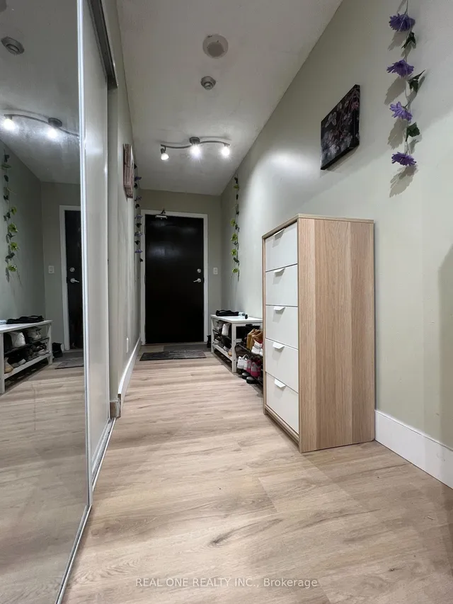 Additional image 4 of 76 Shuter St Unit 207