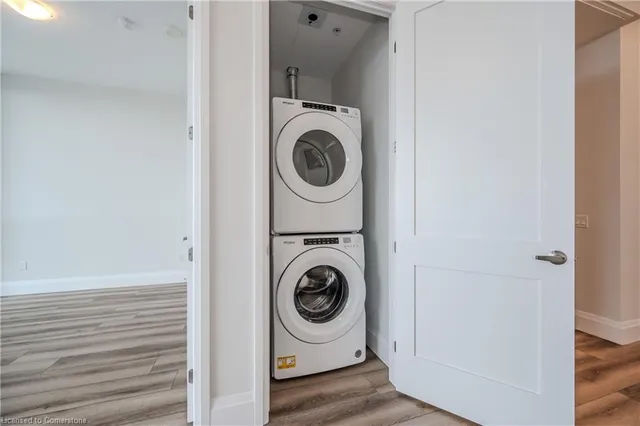 Additional image 10 of 60 Charles St Unit 2901
