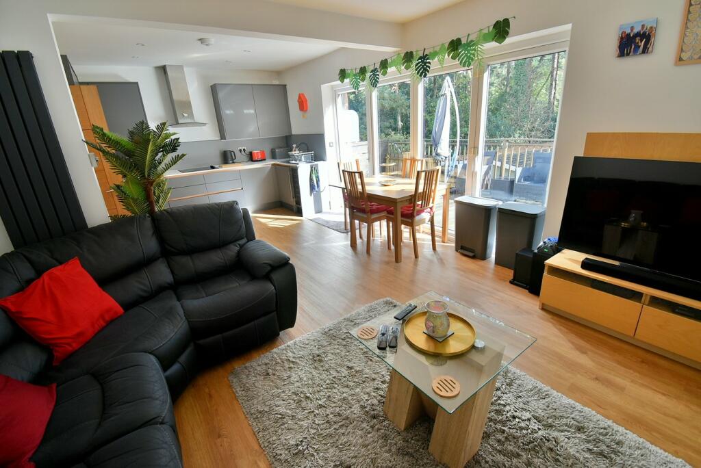 Additional image 2 of Pine Vale Crescent, Bournemouth, BH10