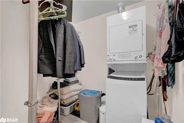 Additional image 18 of 135 James Street South St Unit 612