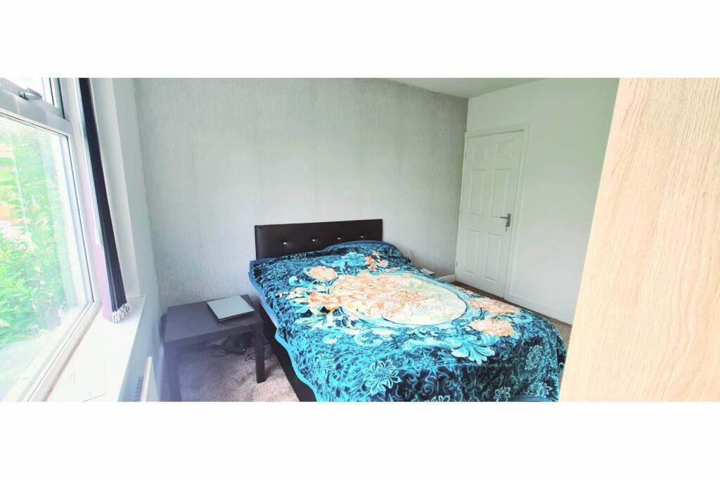 Additional image 8 of Dulverton Grove, Bradford, BD4