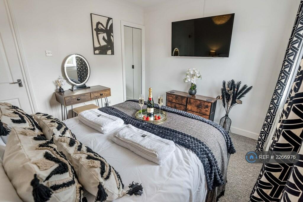 Additional image 9 of Catalina Drive, Poole, BH15