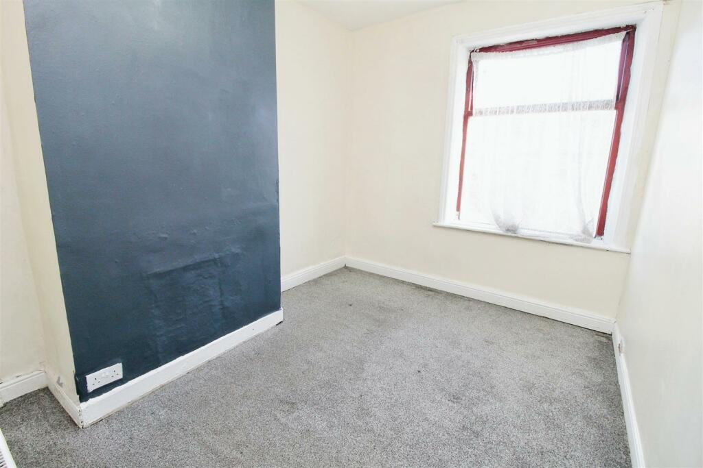 Additional image 7 of Dirkhill Street, Bradford, BD7 3BB