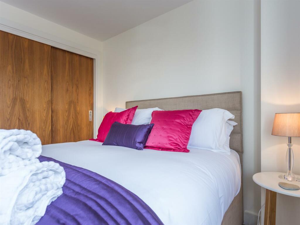 Additional image 5 of High Street, Poole