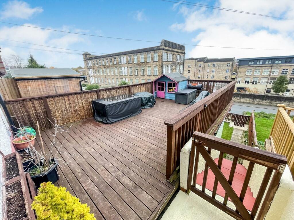 Additional image 17 of Ayrton Crescent, Bingley