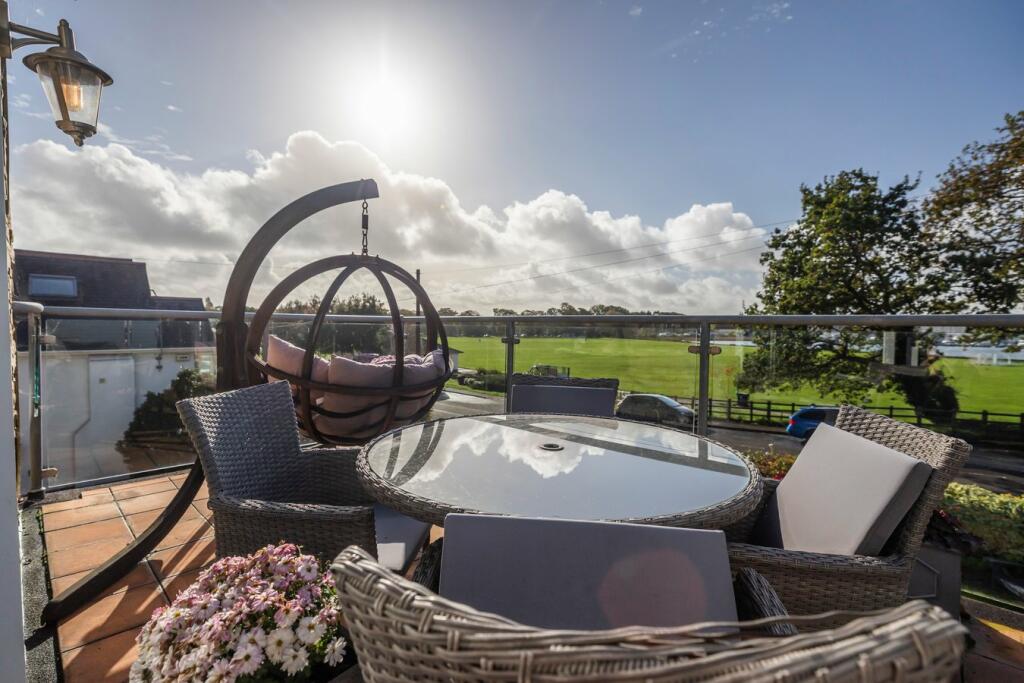 Additional image 6 of Whitecliff Road, Poole, BH14